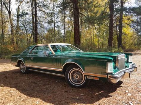 Rare Rides: The Exceptionally Emerald 1977 Lincoln Continental 